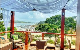 Solarium de Escarpas Suítes